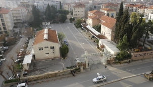 Başkan Batur'dan eski jandarma alanı acil boşaltılsın çağrısı