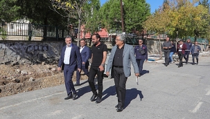 Başkan Sandal: Yolları, kaldırımları, meydanlarıyla örnek ilçeyiz