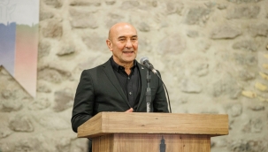 Başkan Soyer'den demokrasi vurgusu: "Çok renk, çok ses, çok nefes olmaya devam edeceğiz"