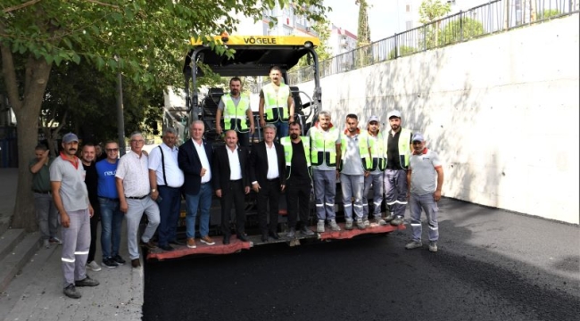 Bornova'da 2 yılda 72 kilometrelik asfalt serimi ve yaması yapıldı