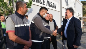 Bornova'da tertemiz 4.5 yıl! 1 günde 435 ton evsel atık toplanıyor