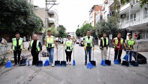 Bornova'da 'Süpürgeci ekibi' kuruldu