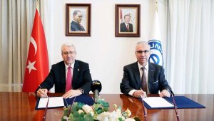 Cumhuriyetin 100. Yılı Ege Üniversitesi Hatıra Ormanı için protokol imzalandı