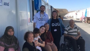 DEÜ Malatya'da depremzedeleri yalnız bırakmıyor