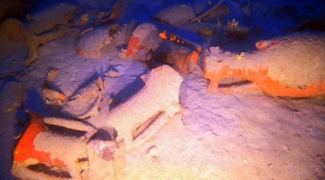 Ege'de iki antik batık daha bulundu