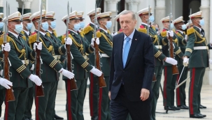 Erdoğan: Adaylarımızı peyderpey açıklayacağız