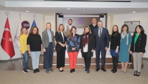 ESİAD'dan gençlere kariyer desteği