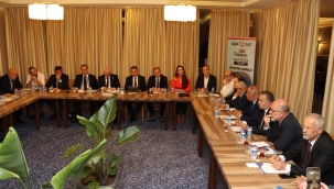 Gazetecilik meslek birliği yasayla kurulmalı