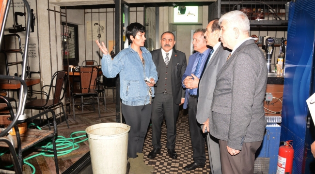 İESOB, İzmir Esnafının yarasını sarmak için Ankara'ya gitti!