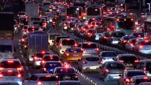 İzmir'de trafikteki araç sayısı 1 milyon 774 bin oldu