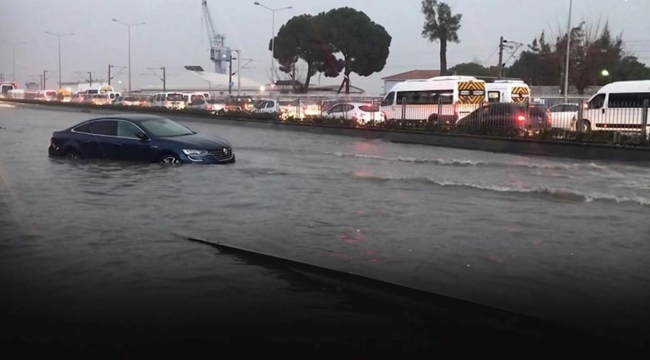 İzmir'e son dakika sağanak yağış uyarısı
