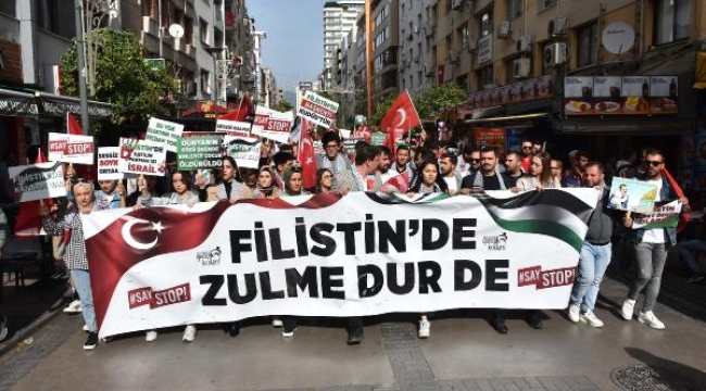 İzmir'de, AK Parti'li gençlerden 'Filistin Yürüyüşü'