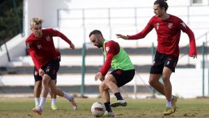 Karşıyaka'nın gözü rakiplerde