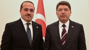 Kemalpaşa'ya yeni adliye binası! Vekil Kırkpınar, Bakan Tunç'u davet etti