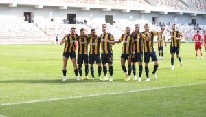 Menemen FK Vural'la iyi başladı