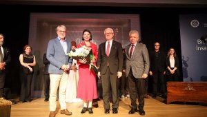 'Orada Duruverseydi Zaman' ile tarihe yolculuk