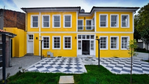 Tarihi Carfi Köşkü görkemli günlerine döndü