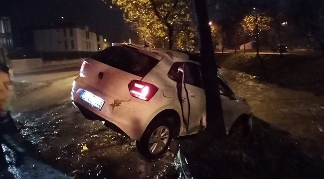 2 çocuk otomobil kaçırdı: Sonu hastanede bitti!