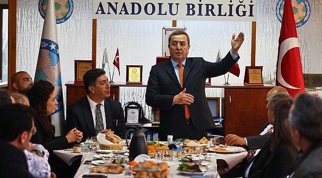 Anadolu Birliğinden Başkan Batur'a tam destek