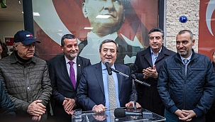 Başkan Batur'a miting gibi karşılama