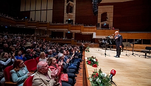 Başkan Soyer, 100. Yılda Laik Cumhuriyet, Büyük İzmir Buluşması'ndan seslendi