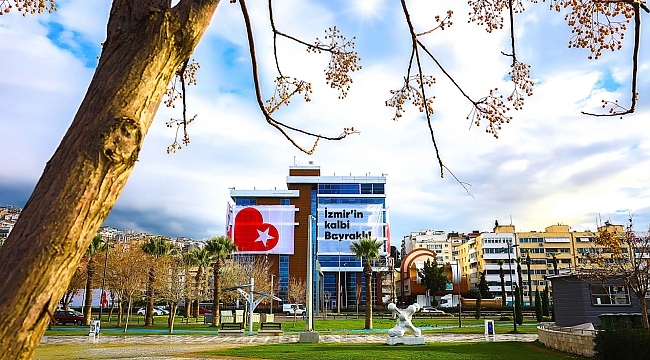 Bayraklı'dan 1000 öğrenciye beslenme desteği!