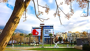 Bayraklı'dan 1000 öğrenciye beslenme desteği!