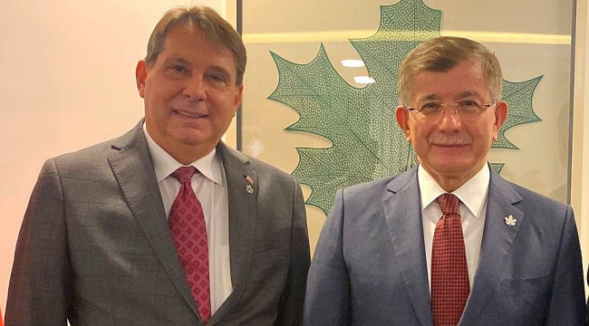 Davutoğlu'nun danışmanı Hakan Tartan, CHP'den aday adayı oldu