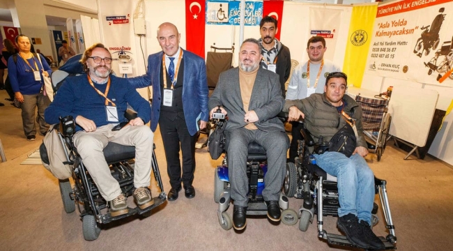 Engelsizmir Kongresi ilk gününde bin 500 ziyaretçiyi ağırladı