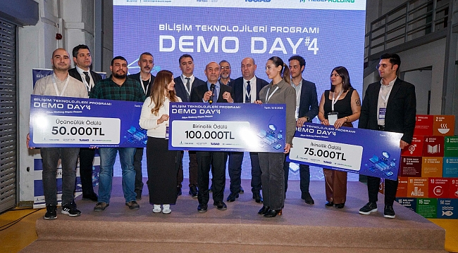 Girişimcilik Merkezi İzmir 2023'ün en başarılı yenilikçi fikirlerini ödüllendirdi