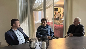 Hamza Dağ, Hakem Halil Umut Meler'i ziyaret etti 