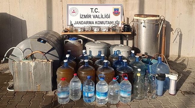 İzmir'de jandarmadan kaçakçılık baskınları: 6 gözaltı