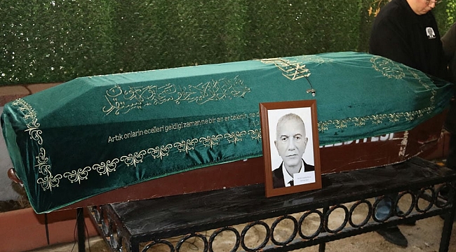 İzmir'de öldürülen öğretim görevlisine son veda