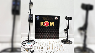 İzmir'de tarihi eser kaçakçılarına operasyon: 2 gözaltı