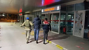 İzmir merkezli 5 ilde FETÖ'nün sözde TSK mahrem yapılanmasına operasyon!
