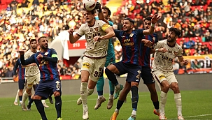 Ziraat Türkiye Kupası: Göztepe: 3 - 1461 Trabzon: 0