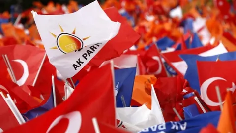 AK Parti'nin Bergama adayı değişti iddiası