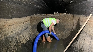 Büyük Kanal'daki temizlik çalışmaları sürüyor