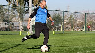 Erkan Sözeri "Oyuncularım mücadele içindeler"