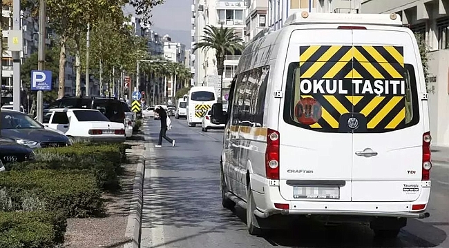 İstanbul'da içinde öğrencilerin olduğu okul servis kaçırıldı