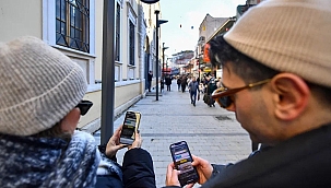 Kemeraltı'nda 17 noktada WİzmirNet dönemi