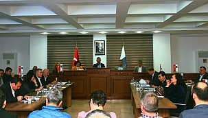 Kuşadası Belediye Meclisi, 2024 yılının ilk meclis toplantısını gerçekleştirdi