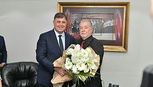 Başkan Tugay, İzmir esnafıyla bir araya geldi