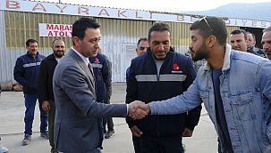 Bayraklı adayı Önal belediye emekçileriyle buluştu