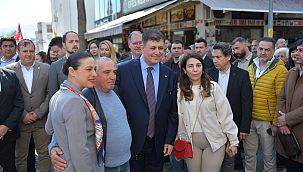 Cemil Tugay, Selçuk'ta halkla buluştu 