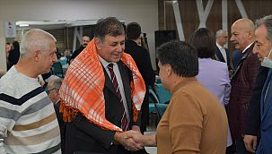 CHP Büyükşehir Adayı Tugay Manisalılar Derneği üyeleriyle buluştu 