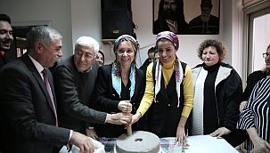 CHP Konak adayı Mutlu eşit yurttaşlık vurgusu yaptı 