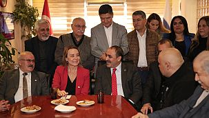 CHP Konak Adayı Mutlu liyakat sözü verdi 