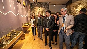 Dikili Kent Arşivi ve Tanıtım Merkezi kapılarını açtı