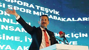 Galip Atar söz verdi, salon coşkuyla karşıladı